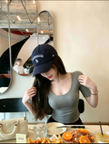 掐腰中袖/Built-In Bra Square Neck Top