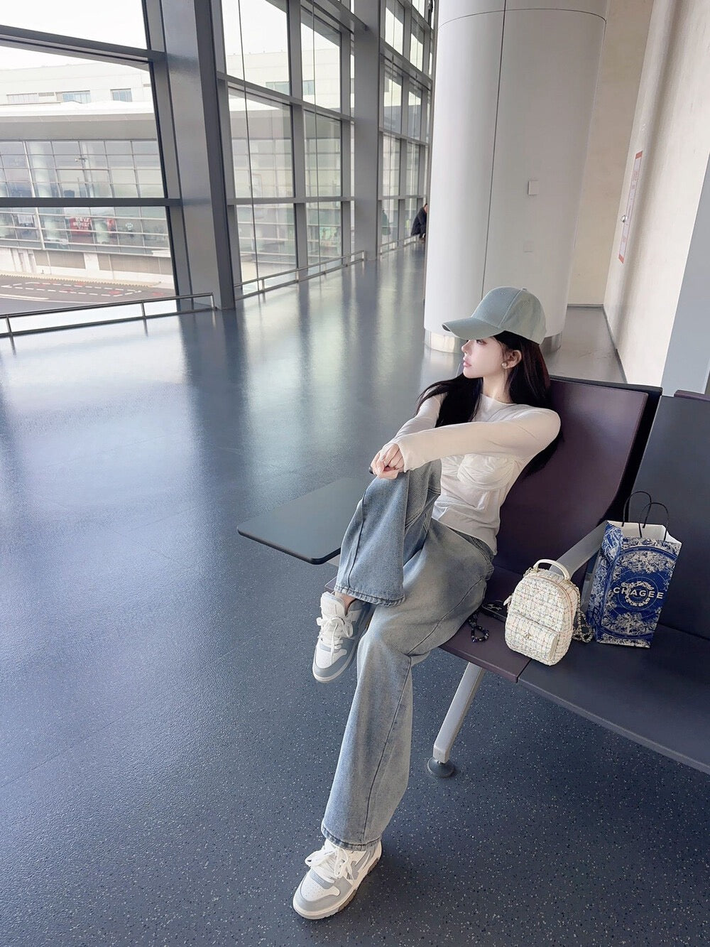 Washed Light Blue Relaxed Wide-Leg Jeans