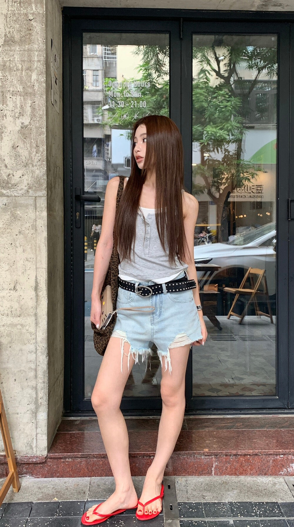 Light Wash Distressed Denim Shorts | Relaxed Fit Ripped Shorts