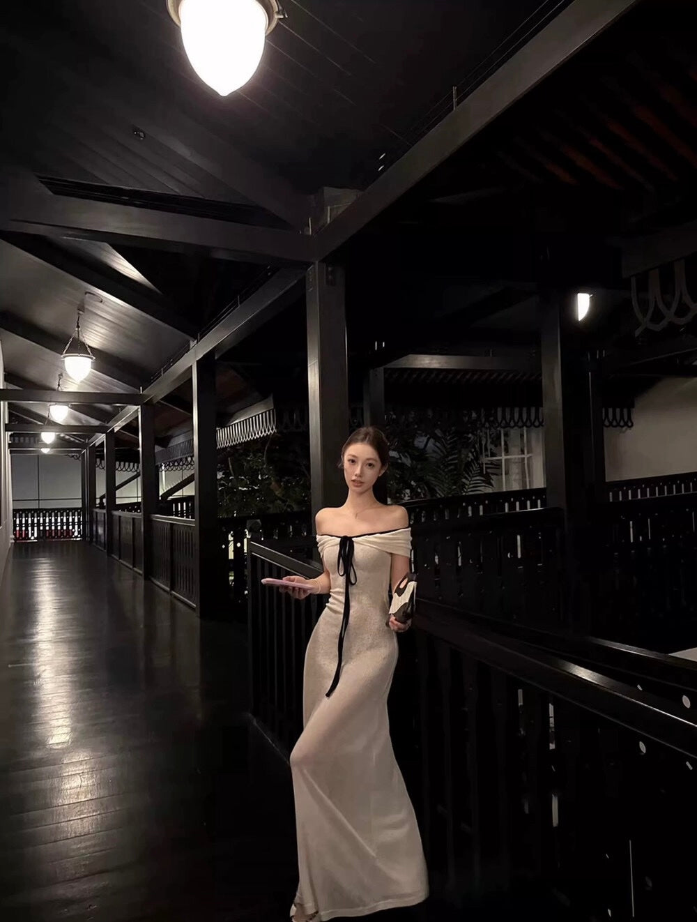 温莎之恋/Off-Shoulder Ribbon Maxi Dress