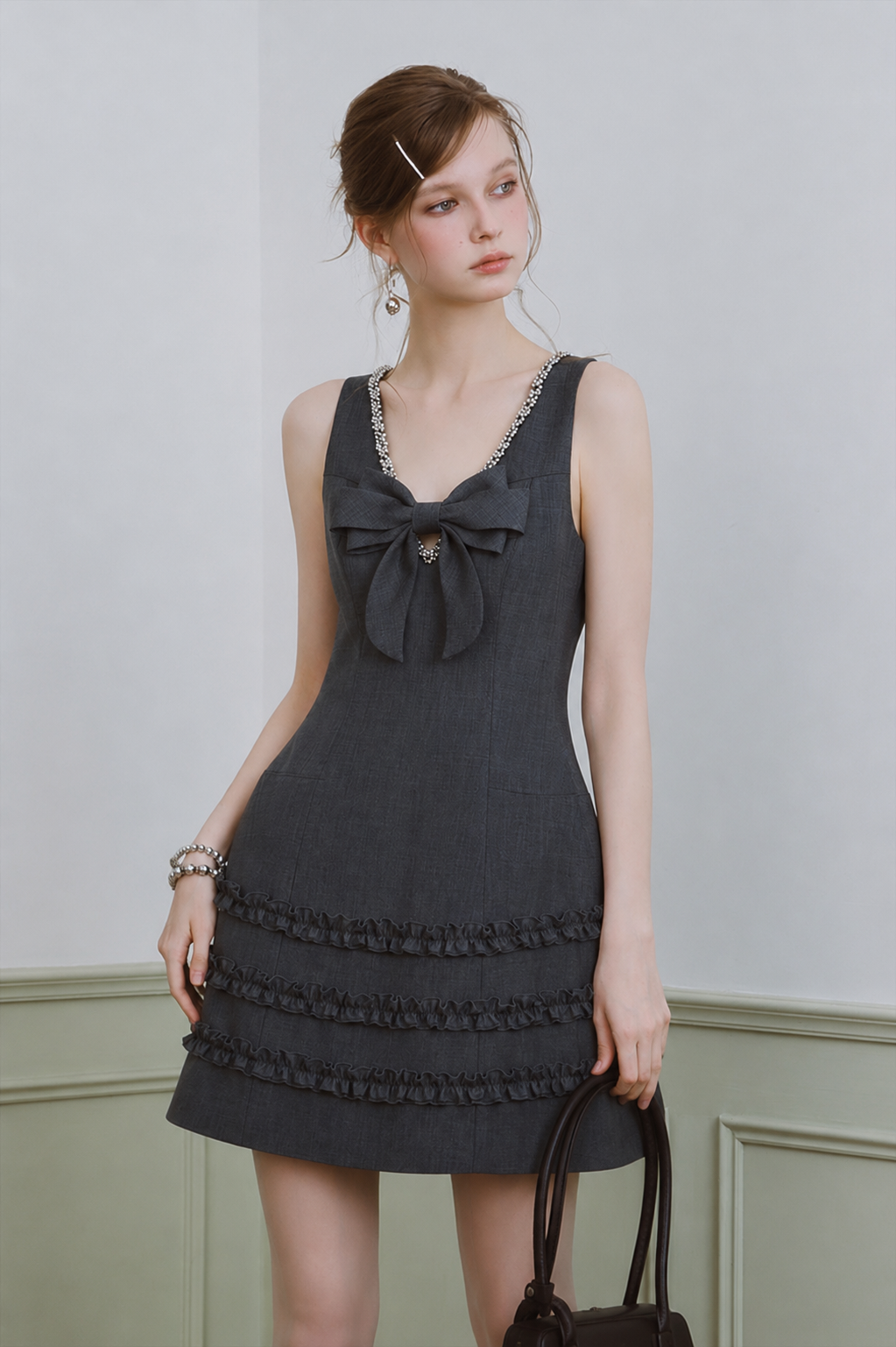 财阀千金/The Heiress Pearl Mini Dress