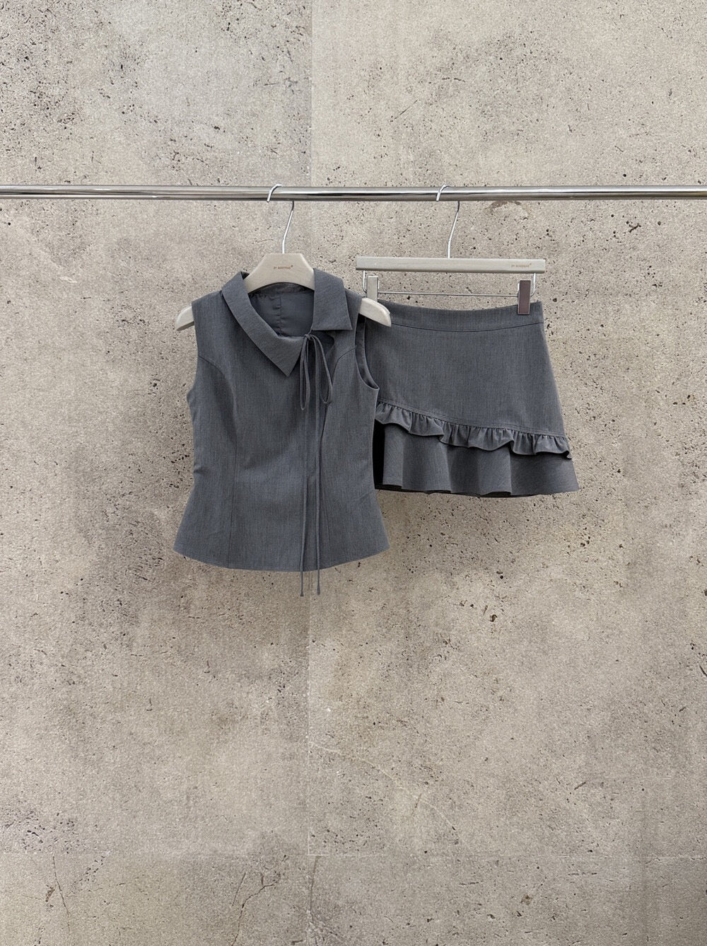 Academia Tie-Waist Sleeveless Top