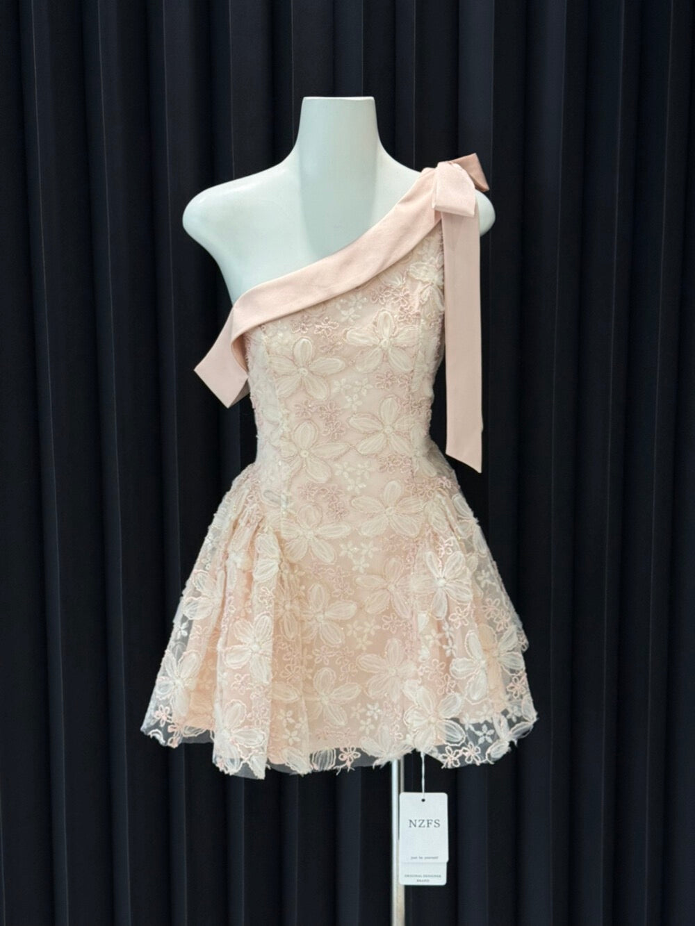 浅樱晚香玉/Rosalie Lace Mini Dress
