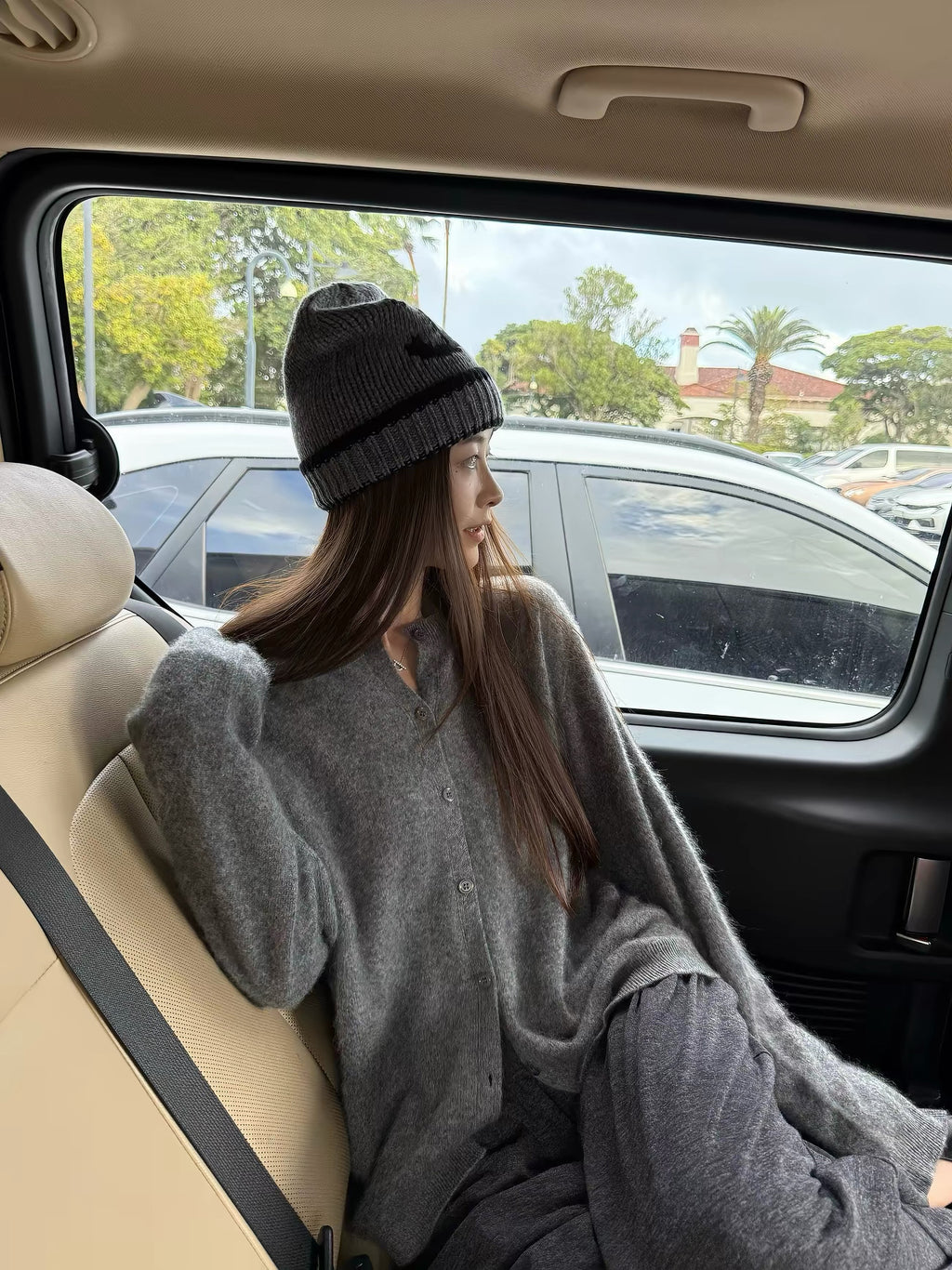 Essential Cashmere Wool Knit Cardigan