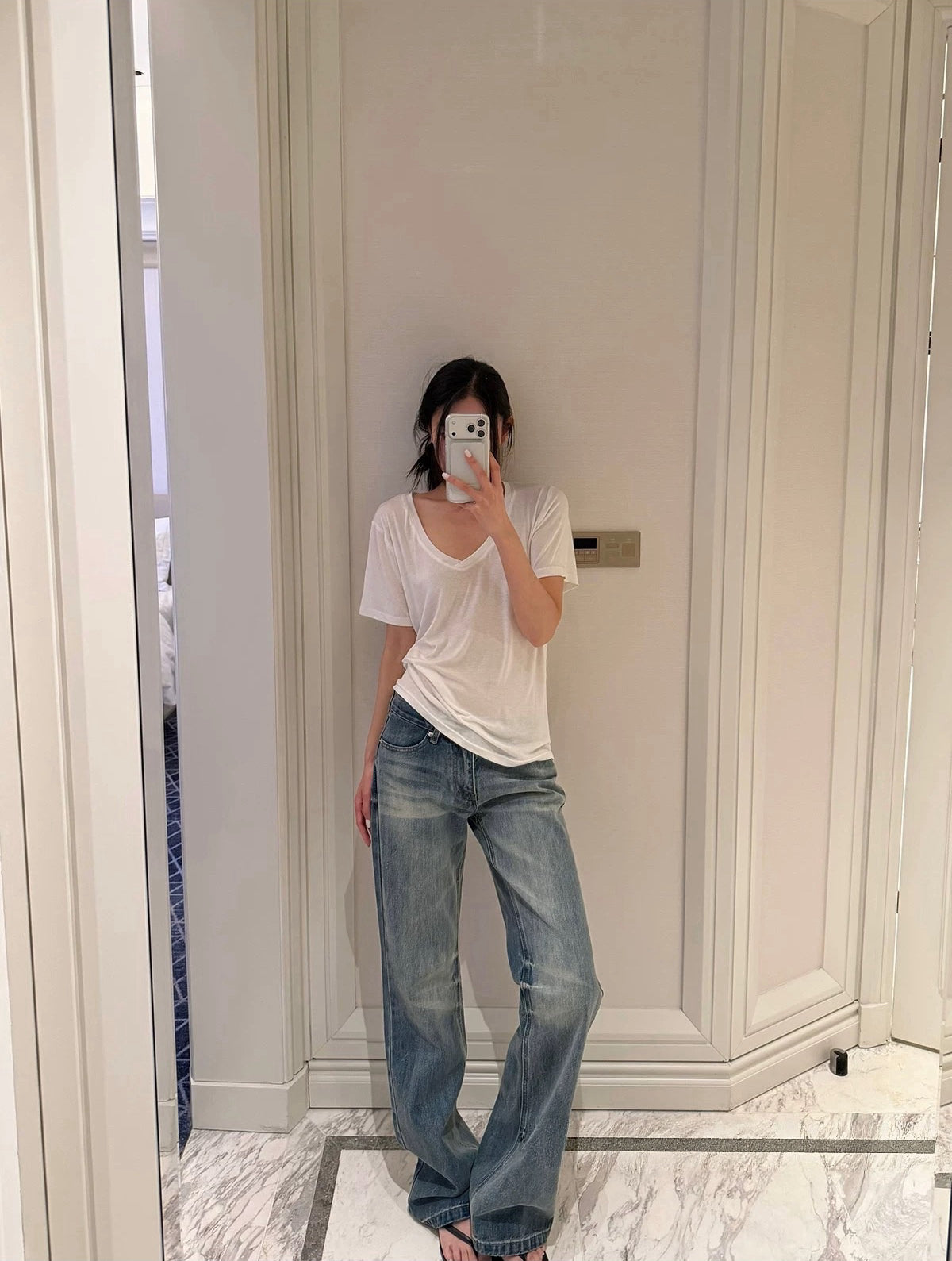 建模级/Low-rise Washed Straight Jeans