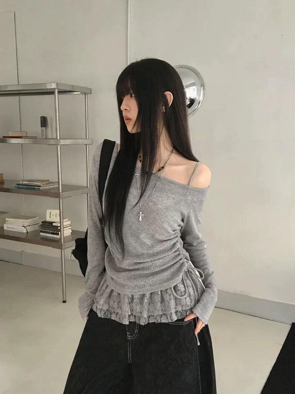 Soft Layered Lace Top (2-Piece Look)