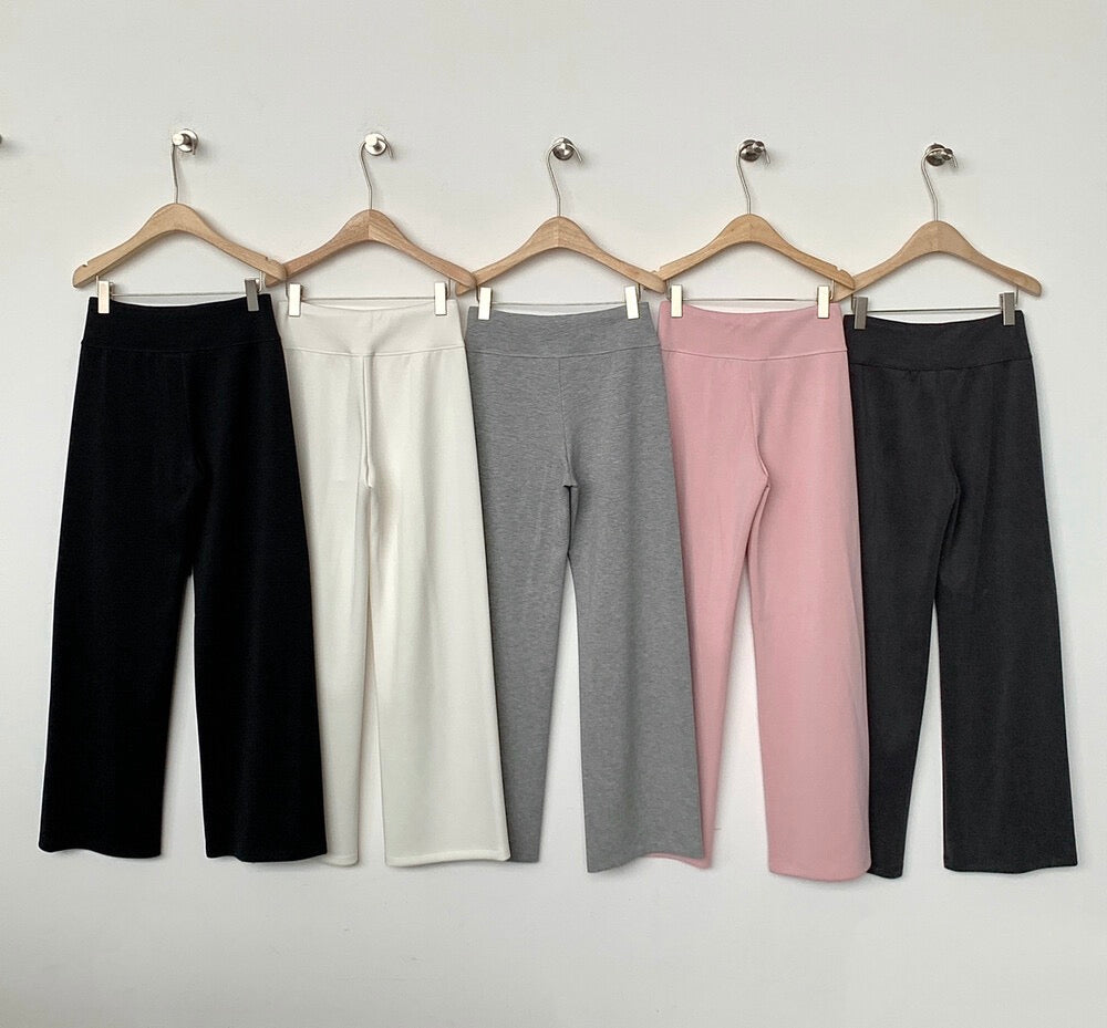 Soft Melt Wide-Leg Pants