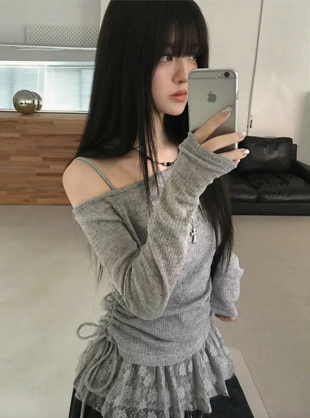 Soft Layered Lace Top (2-Piece Look)