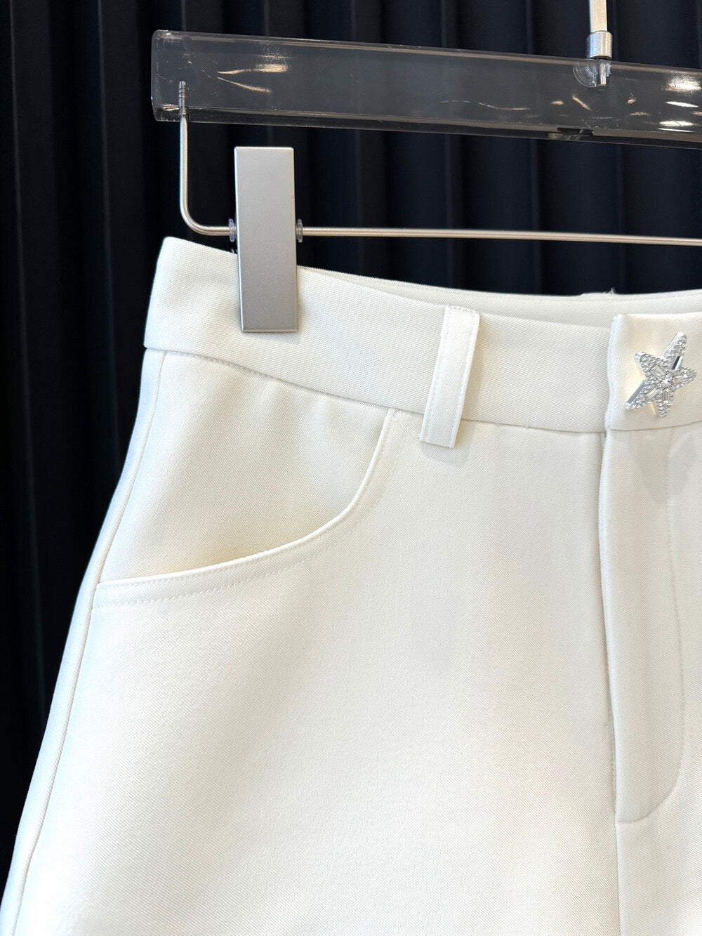 贵气百搭/✨ Star Charm Tailored Shorts