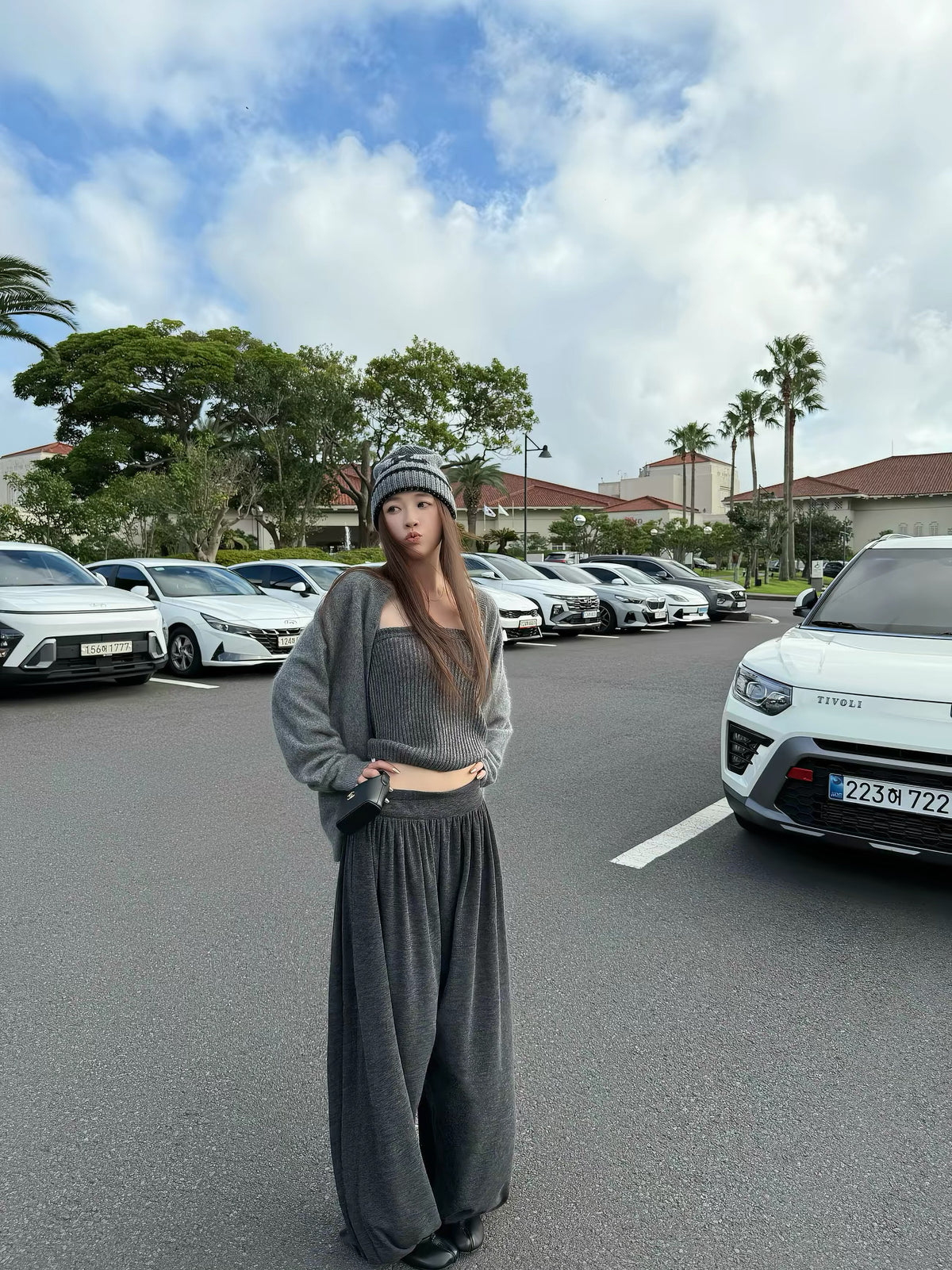 Essential Cashmere Wool Knit Cardigan
