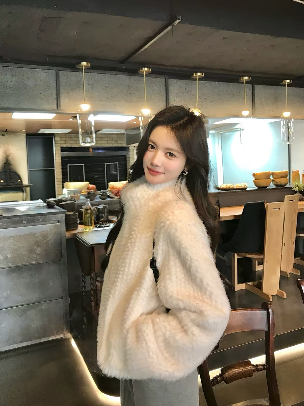 Crème Cloud Faux Fur Zip Jacket