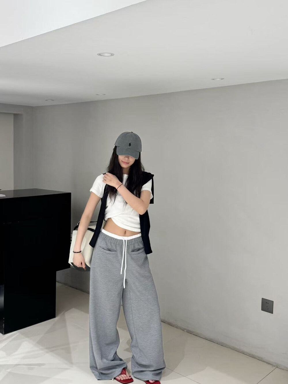 Ease Flow Wide-Leg Pants