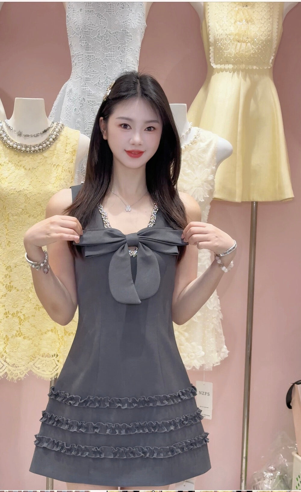 财阀千金/The Heiress Pearl Mini Dress
