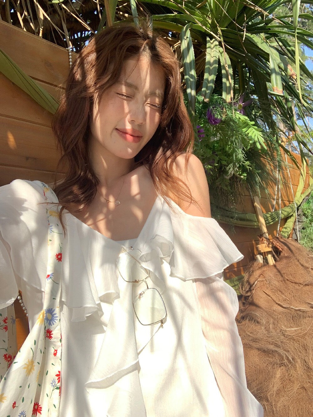 Ruffle Chiffon Off-Shoulder Blouse