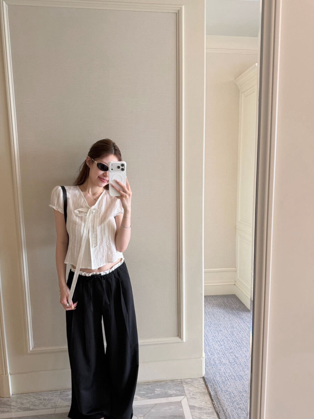 Ribbon Tie Puff Sleeve Lace Blouse