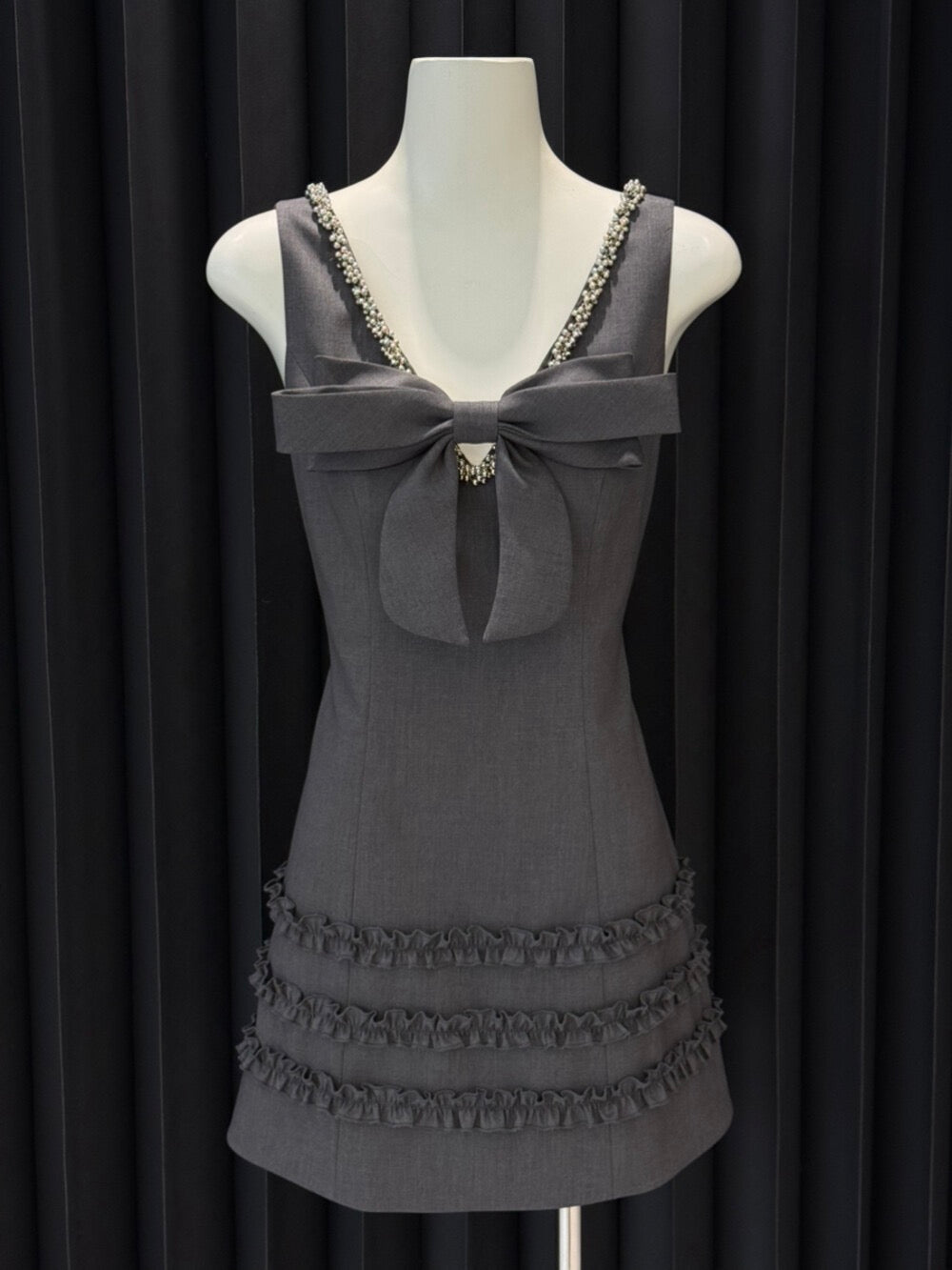 财阀千金/The Heiress Pearl Mini Dress